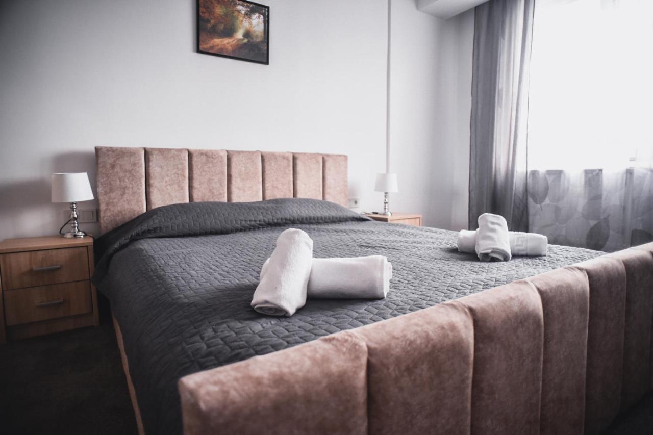 Petrosani Camere De Inchiriat - Hotel Petroshani Srl Екстер'єр фото