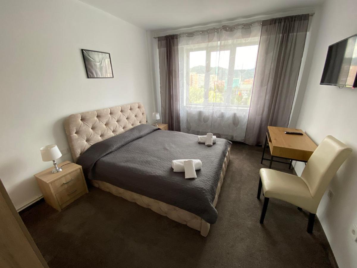 Petrosani Camere De Inchiriat - Hotel Petroshani Srl Екстер'єр фото